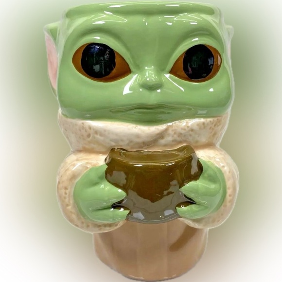Star Wars Baby Yoda Grogu Coffee Cup - Picture 2 of 8